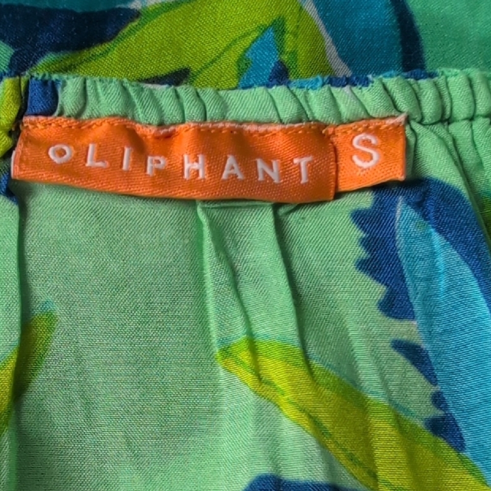 Oliphant Off-Shoulder Top - Picture 5 of 7